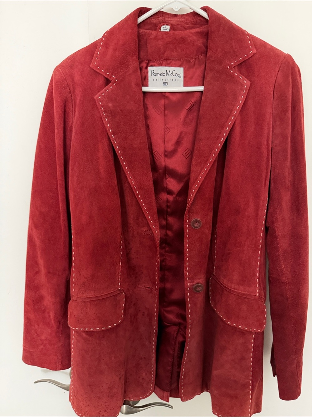 Pamela McCoy Crimson Suede Tailored Blazer